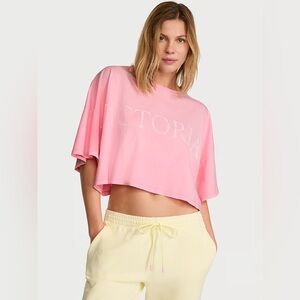 Victoria's Secret Pink ANGEL ESSENTIALS
Logo Cotton Oversized Crop Tee